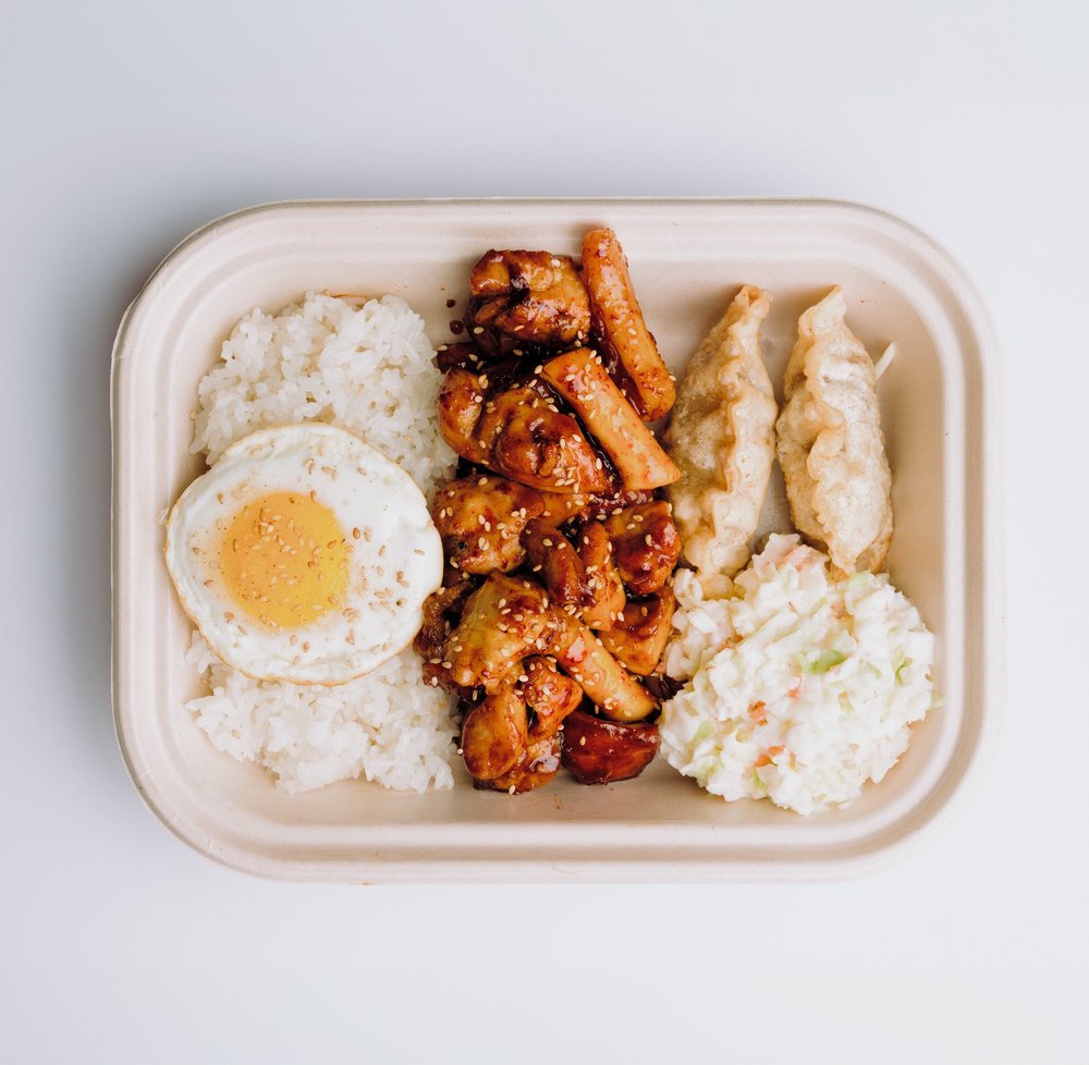 Korean chicken and rice cakes