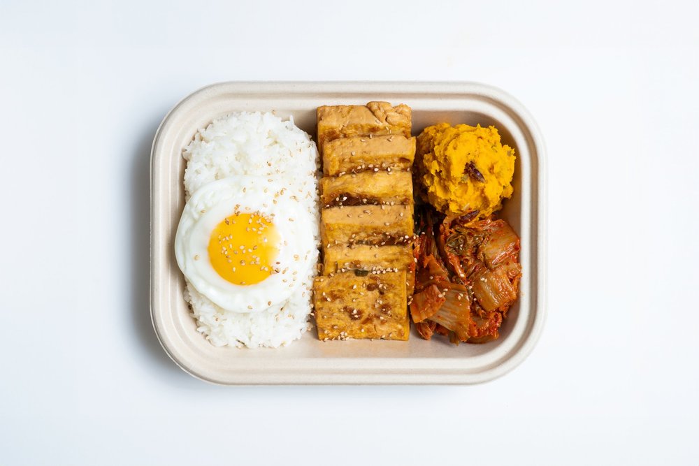 Soy-braised tofu meal